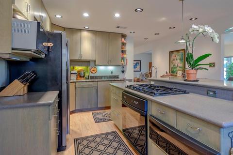 2213 Catalina Dr, Davis, CA 95616 photo 6