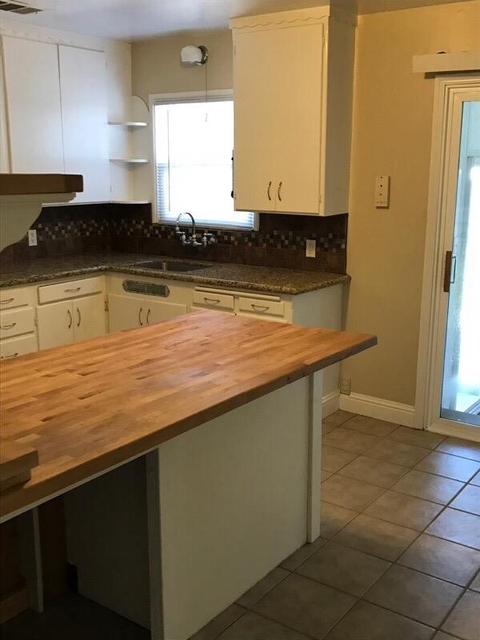 629 Pine St, Manteca, CA 95336 photo 2