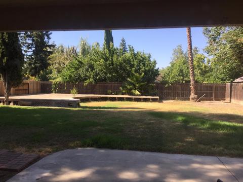 2533 Meadow Oak Dr, Modesto, CA 95355 photo 2