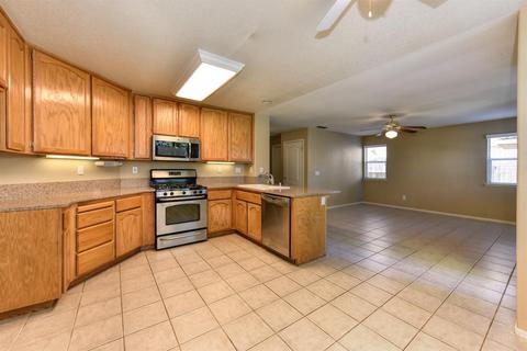 8233 Trieste Ct, Antelope, CA 95843 photo 6