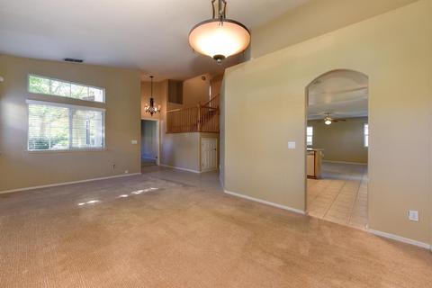 8233 Trieste Ct, Antelope, CA 95843 photo 4
