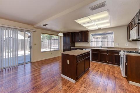 8321 Elegans Ct, Antelope, CA 95843 photo 7
