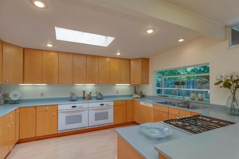 1112 Radcliffe Dr, Davis, CA 95616 photo 4