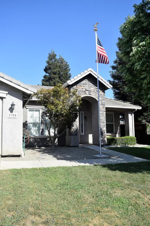 2300 Rosetti Ct, Modesto, CA 95355 photo 3