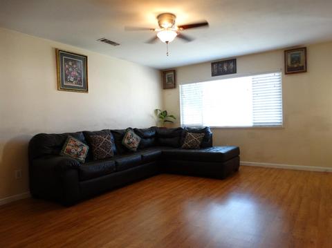 1824 Brewer Way, Modesto, CA 95355 photo 2