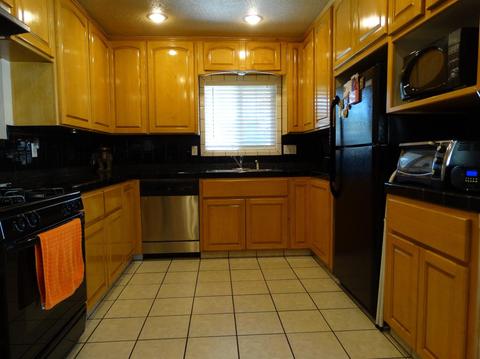 1824 Brewer Way, Modesto, CA 95355 photo 4