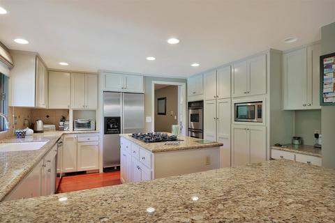 5831 Chenault Dr, Modesto, CA 95356 photo 9