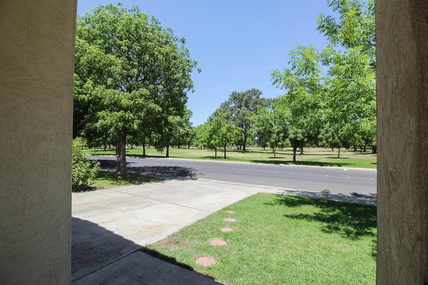 908 W Union Ave, Modesto, CA 95356 photo 2