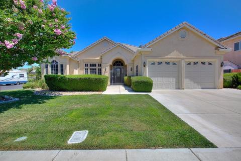 1026 Gladiola Ln, Manteca, CA 95336 photo 1