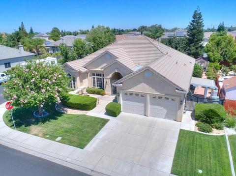 1026 Gladiola Ln, Manteca, CA 95336 photo 3