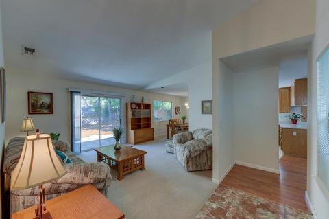 2419 Pinnacles Dr, Rocklin, CA 95677 photo 4