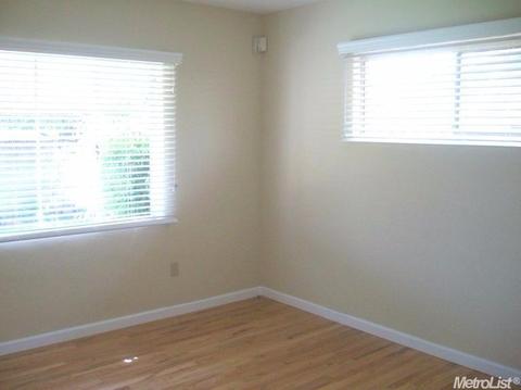 1302 Princeton Ave, Modesto, CA 95350 photo 8