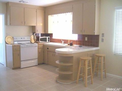 1302 Princeton Ave, Modesto, CA 95350 photo 2