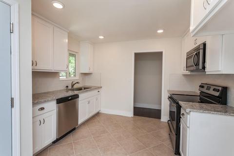 2208 Carver Rd, Modesto, CA 95350 photo 2