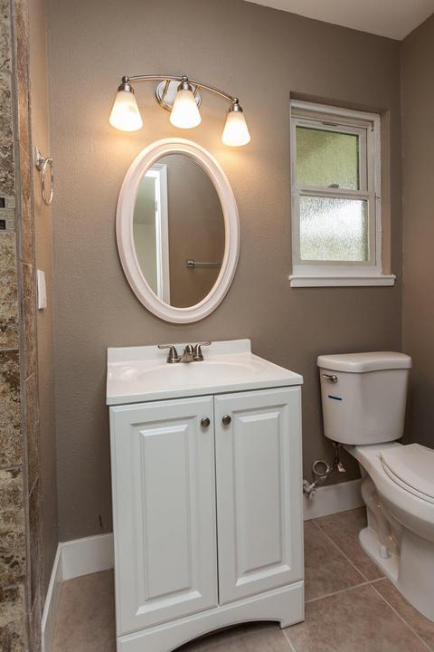 2208 Carver Rd, Modesto, CA 95350 photo 5