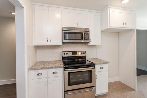 2208 Carver Rd, Modesto, CA 95350 photo 4