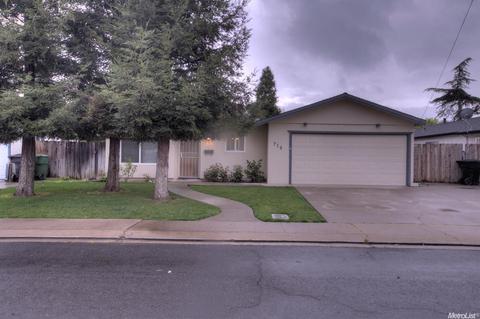 714 Robert Ave, Ripon, CA 95366 photo 1