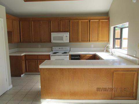 2117 Noelle Ct, Modesto, CA 95355 photo 9