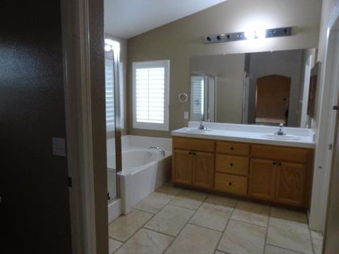 1128 Atherton Dr, Tracy, CA 95304 photo 7