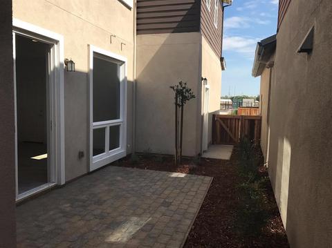 3218 Albany Ter, Davis, CA 95618 photo 4