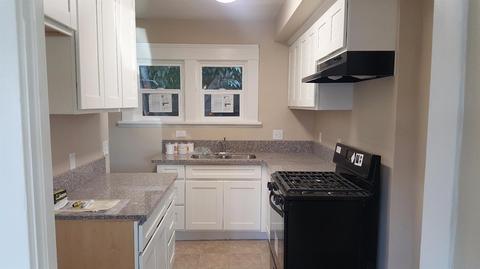 201 E Tokay St, Lodi, CA 95240 photo 9