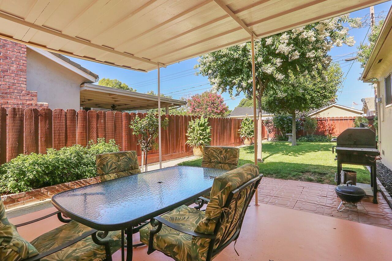 1224 Glenhurst Dr, Lodi, CA 95240 photo 19
