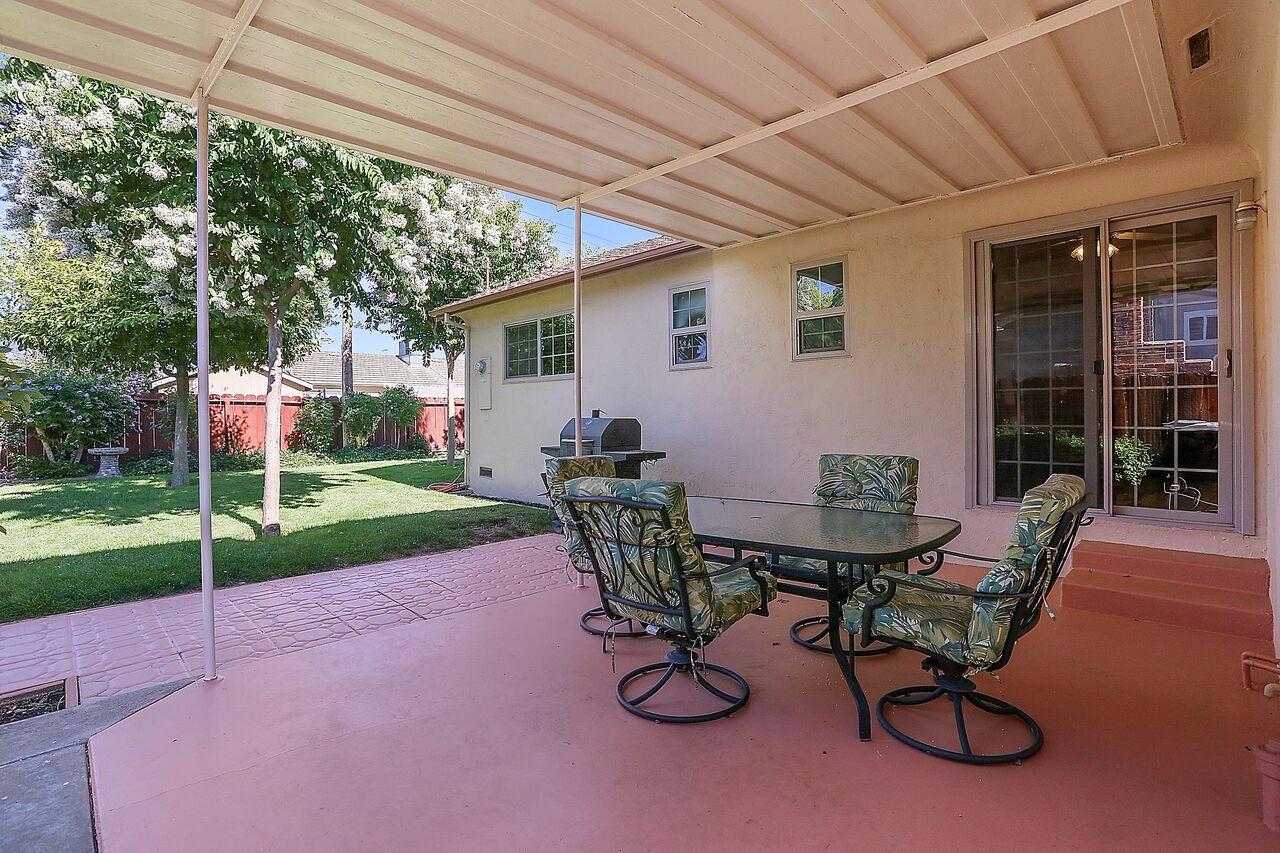 1224 Glenhurst Dr, Lodi, CA 95240 photo 20