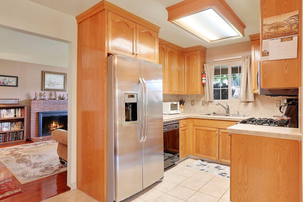 1224 Glenhurst Dr, Lodi, CA 95240 photo 7