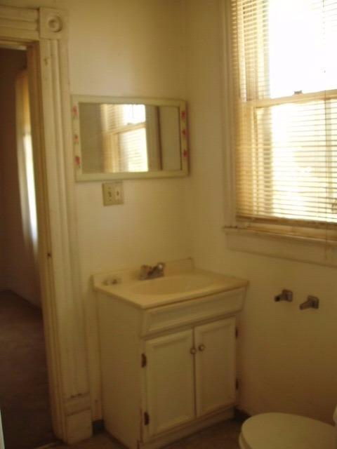 279 West Ave, Gustine, CA 95322 photo 7
