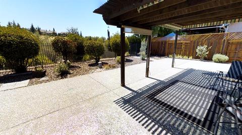 5859 Devon Dr, Rocklin, CA 95765 photo 2