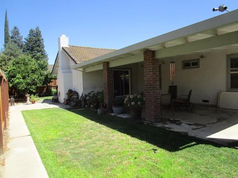909 Newby Ln, Modesto, CA 95356 photo 4