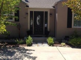 719 S School St, Lodi, CA 95240 photo 1