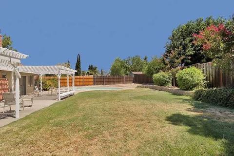 560 Palm Cir, Tracy, CA 95376 photo 17