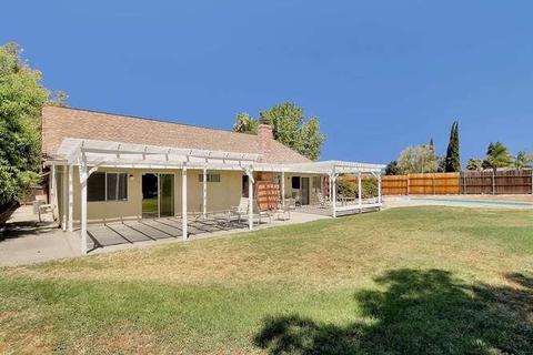 560 Palm Cir, Tracy, CA 95376 photo 18