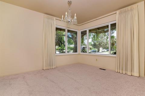 6760 Havenside Dr, Sacramento, CA 95831 photo 10