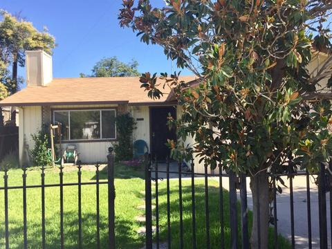 1229 Vito Ave, Modesto, CA 95351 photo 1