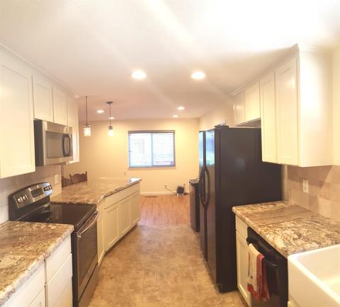 1417 Kingfield Dr, Modesto, CA 95350 photo 4