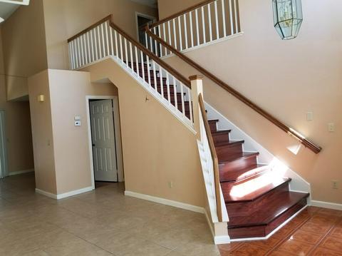 351 Jaeger St, Tracy, CA 95376 photo 2
