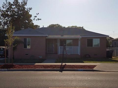 2824 9th St, Ceres, CA 95307 photo 1
