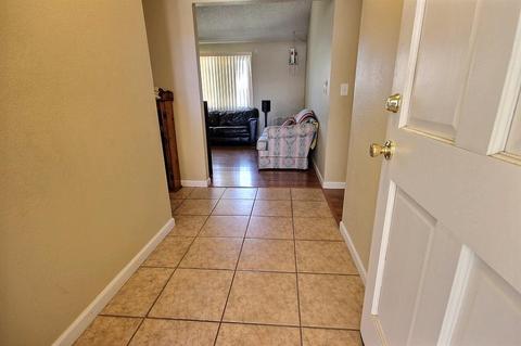 1713 Torrid Ave, Modesto, CA 95358 photo 2