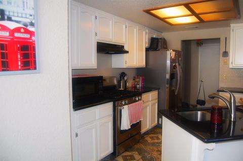 1300 Houser Ln, Modesto, CA 95351 photo 3