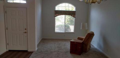 211 Singer Ln, Folsom, CA 95630 photo 7