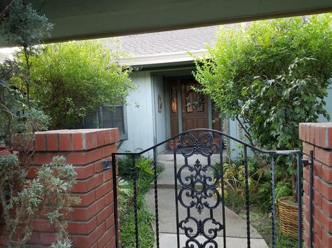 953 Mount Vernon, Manteca, CA 95336 photo 2