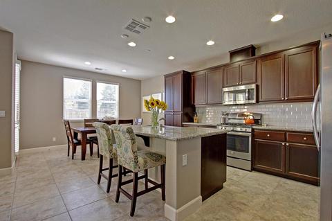 2102 Collet Ct, Rocklin, CA 95765 photo 11