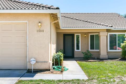 1896 Harnisch Ct, Merced, CA 95341 photo 2