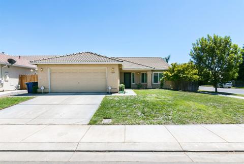 1896 Harnisch Ct, Merced, CA 95341 photo 1