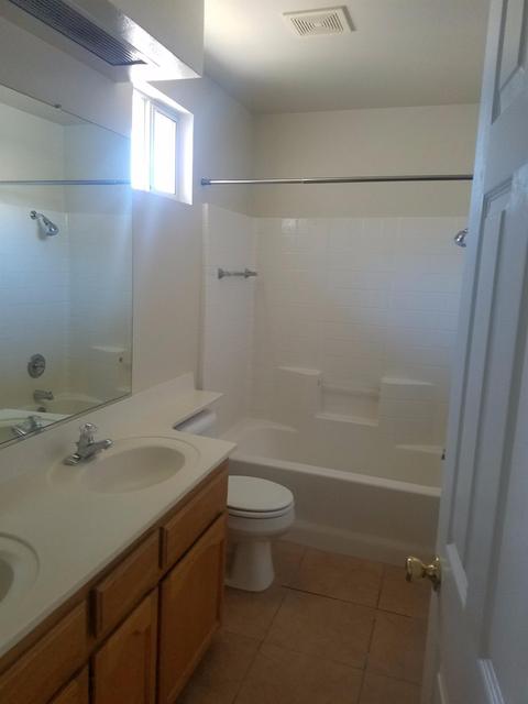 923 Zumstein Dr, Ripon, CA 95366 photo 9