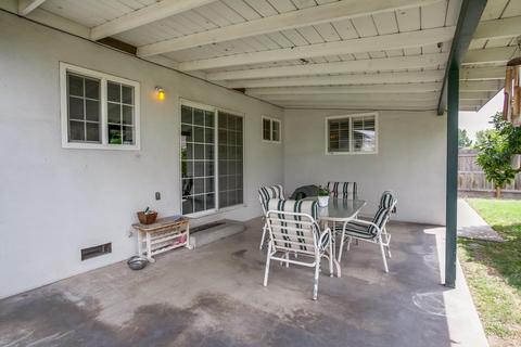 1985 Clemson Ct, Turlock, CA 95382 photo 4