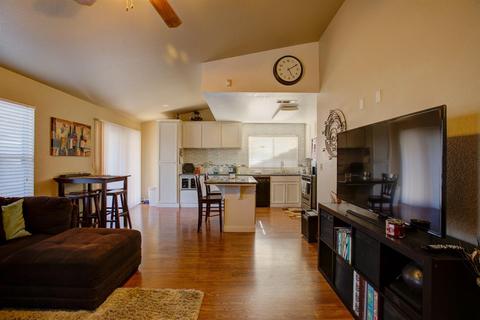 332 Crowley Dr, Turlock, CA 95382 photo 7