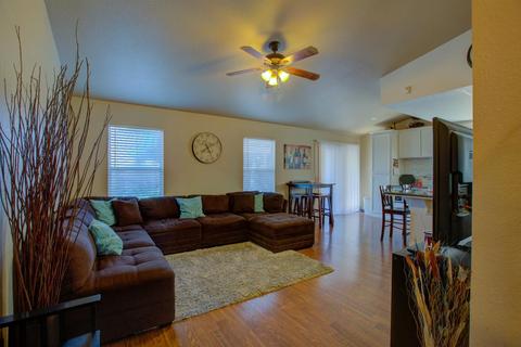 332 Crowley Dr, Turlock, CA 95382 photo 6